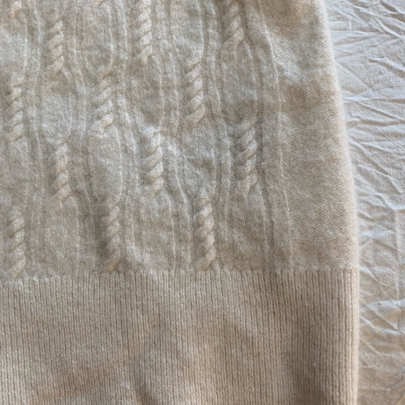 Cable Knit Sweater - Picture 3 of 3